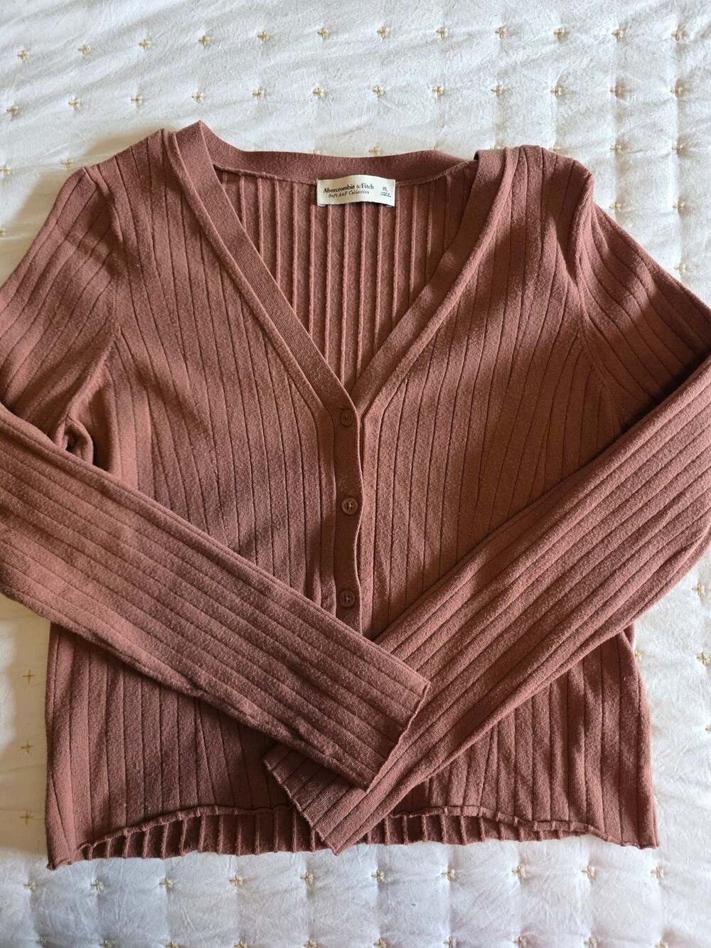 Abercrombie & Fitch Soft A&F Collection Ribbed V-Neck Button Front Cardigan Size
